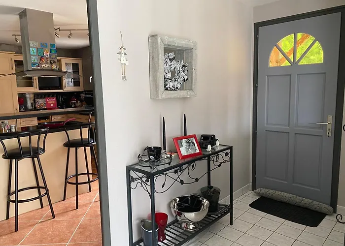 Villa Maison Plein Pied Proche Circuit 24h Et Pec